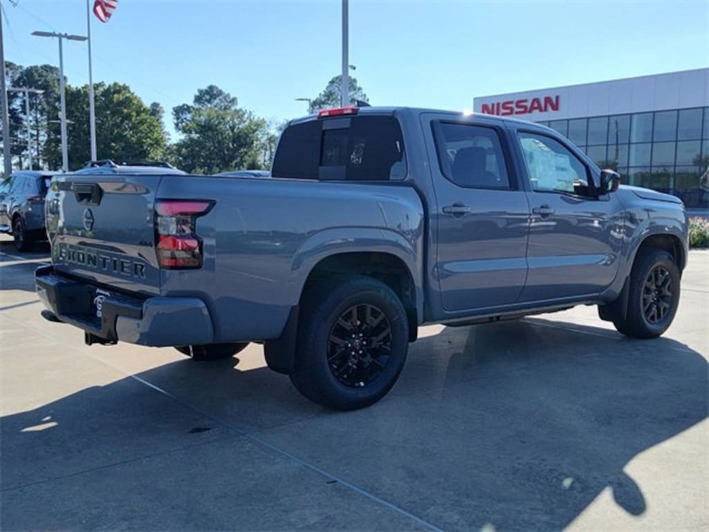 New 2026 Nissan Frontier SV Truck Crew Cab