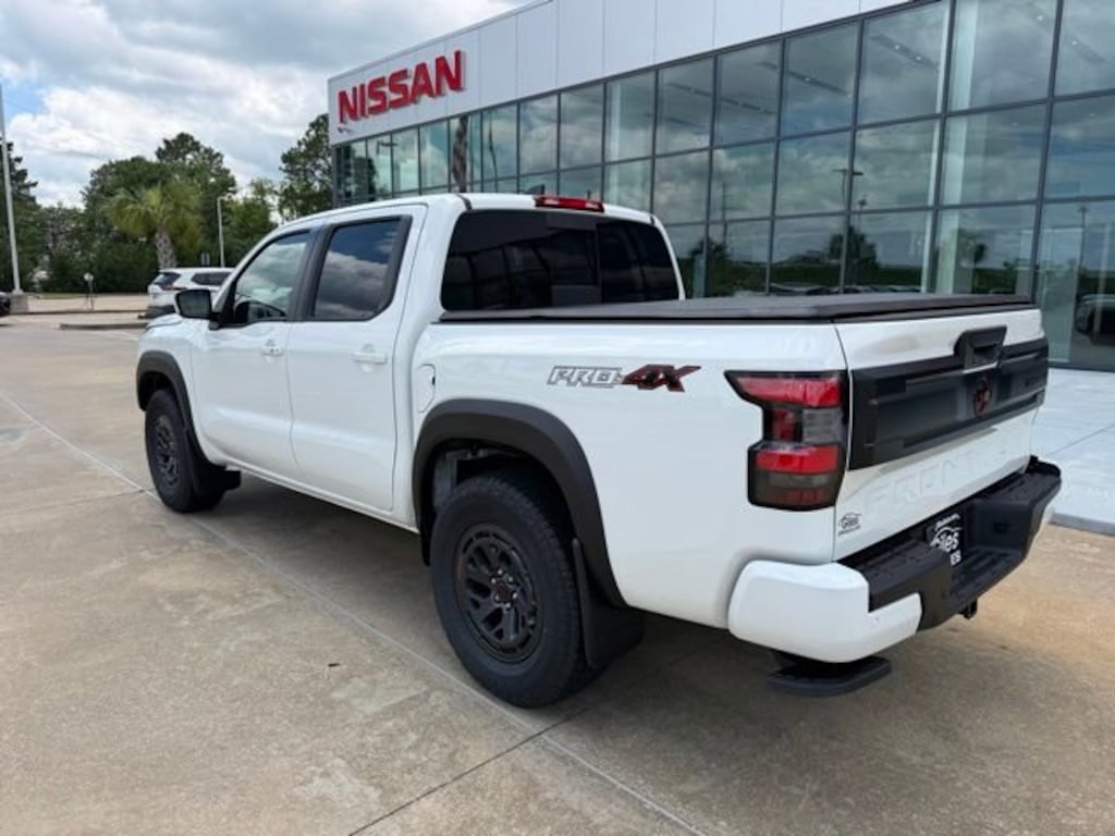 New 2026 Nissan Frontier PRO-4X Truck Crew Cab