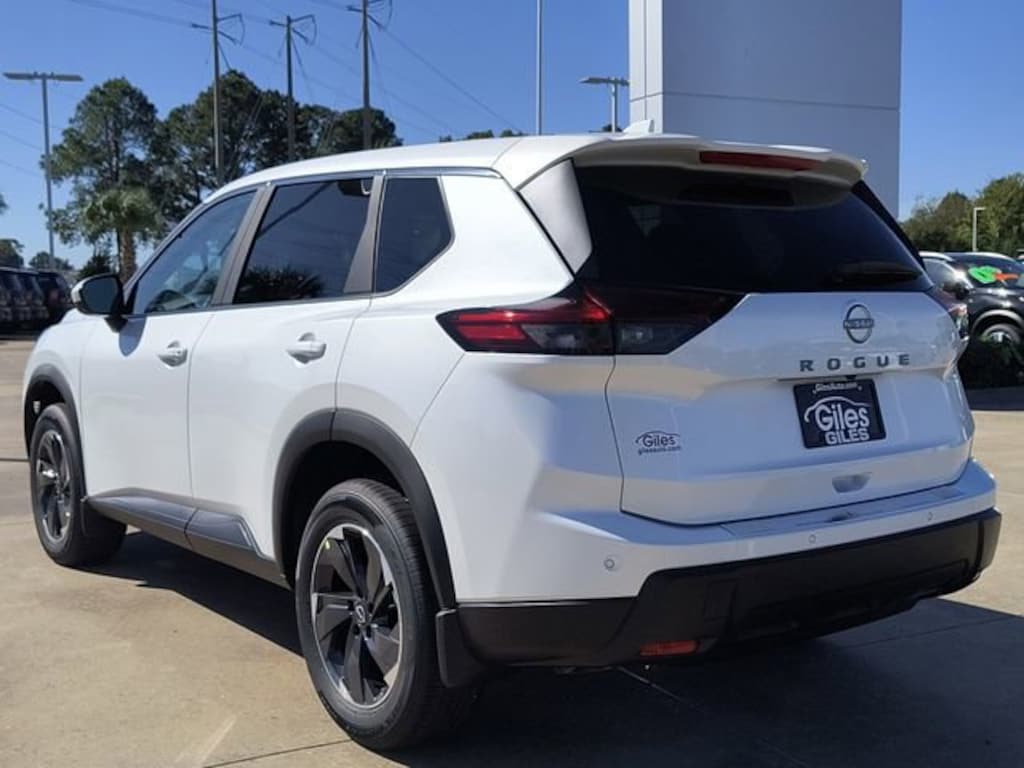 New 2026 Nissan Rogue SV SUV