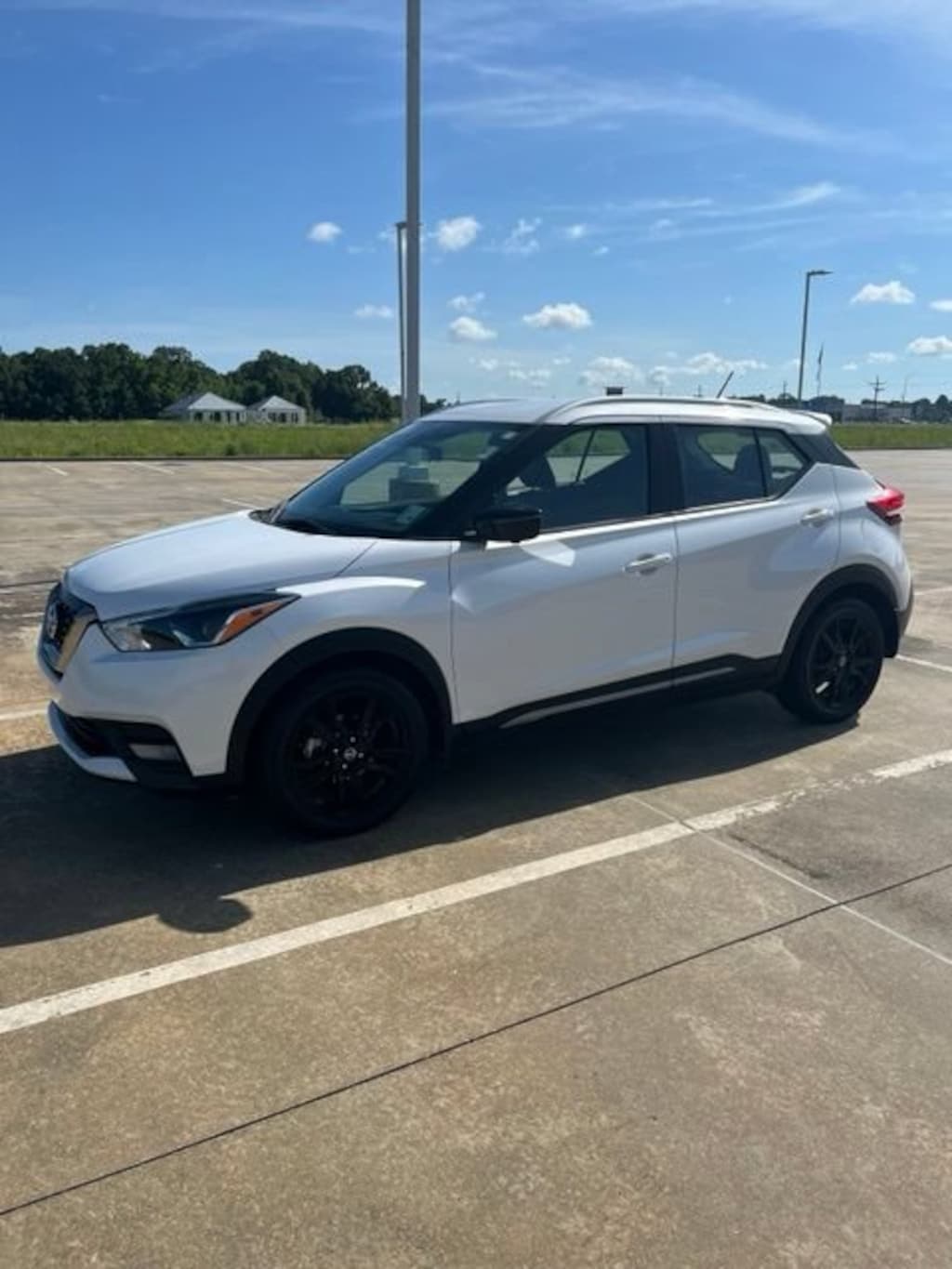 Used 2020 Nissan Kicks SR SUV
