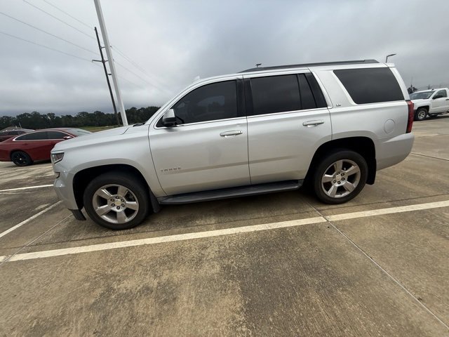 2015 Chevrolet Tahoe LS photo 4