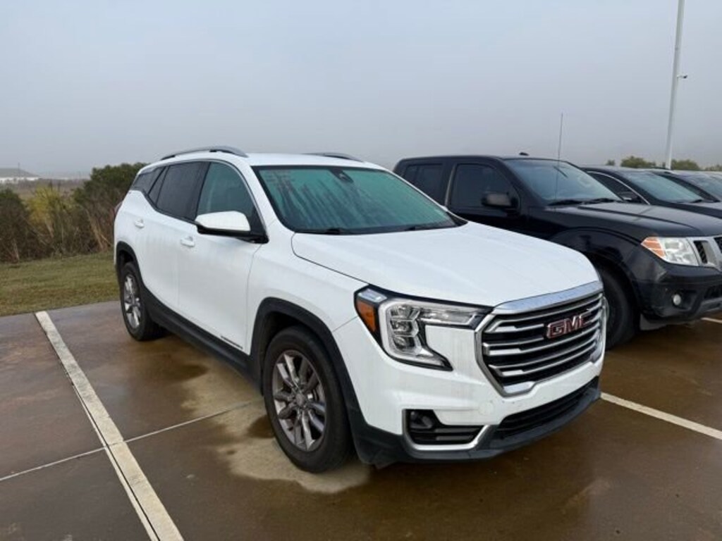 Used 2022 GMC Terrain SLT SUV