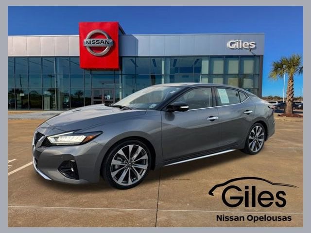2021 Nissan Maxima Platinum's photo