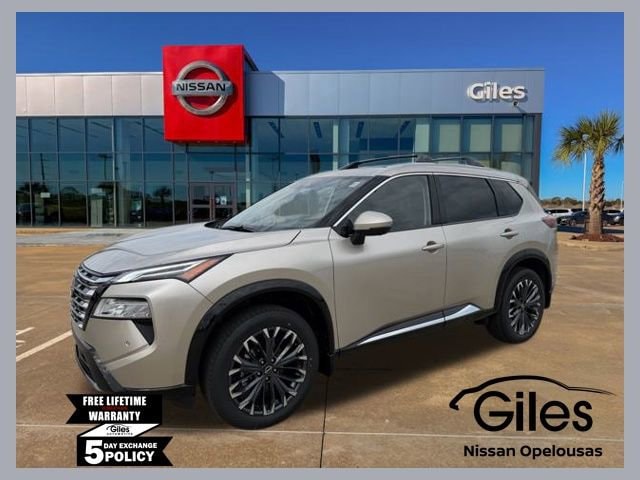 2026 Nissan Rogue Platinum's photo