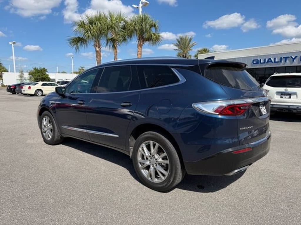 Used 2024 Buick Enclave Essence SUV