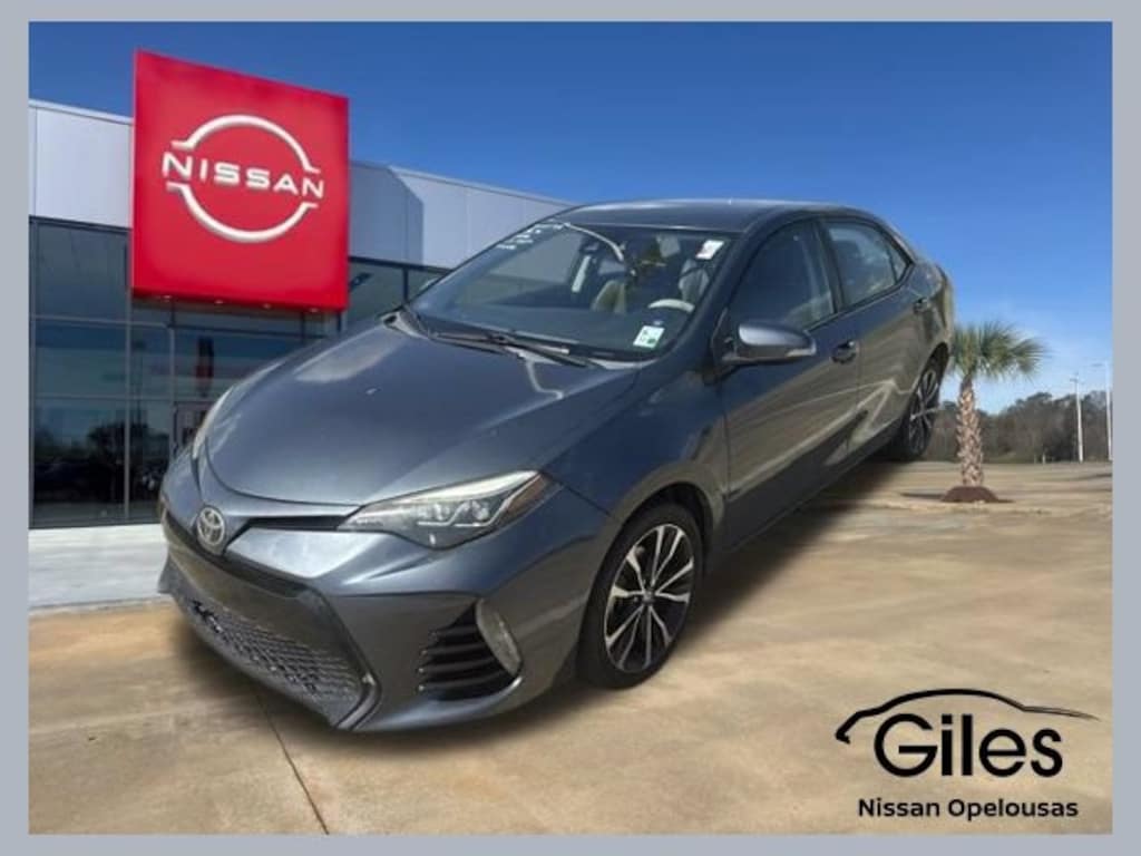 Used 2017 Toyota Corolla SE Sedan