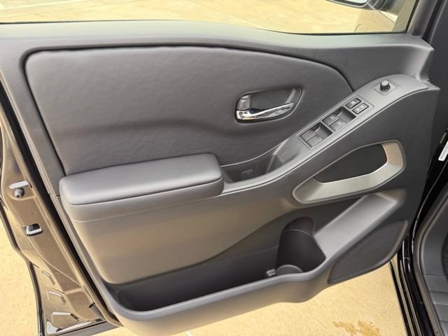 2026 Nissan Frontier SV - Photo 13