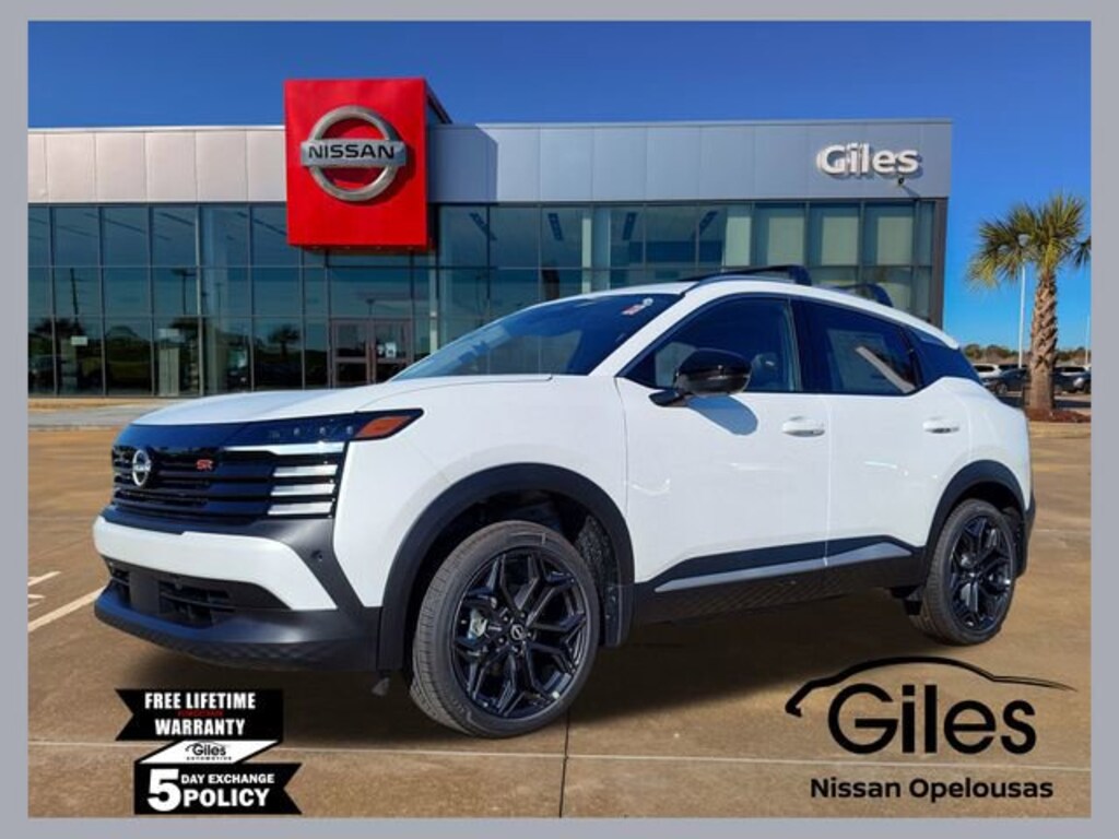 New 2026 Nissan Kicks SR SUV