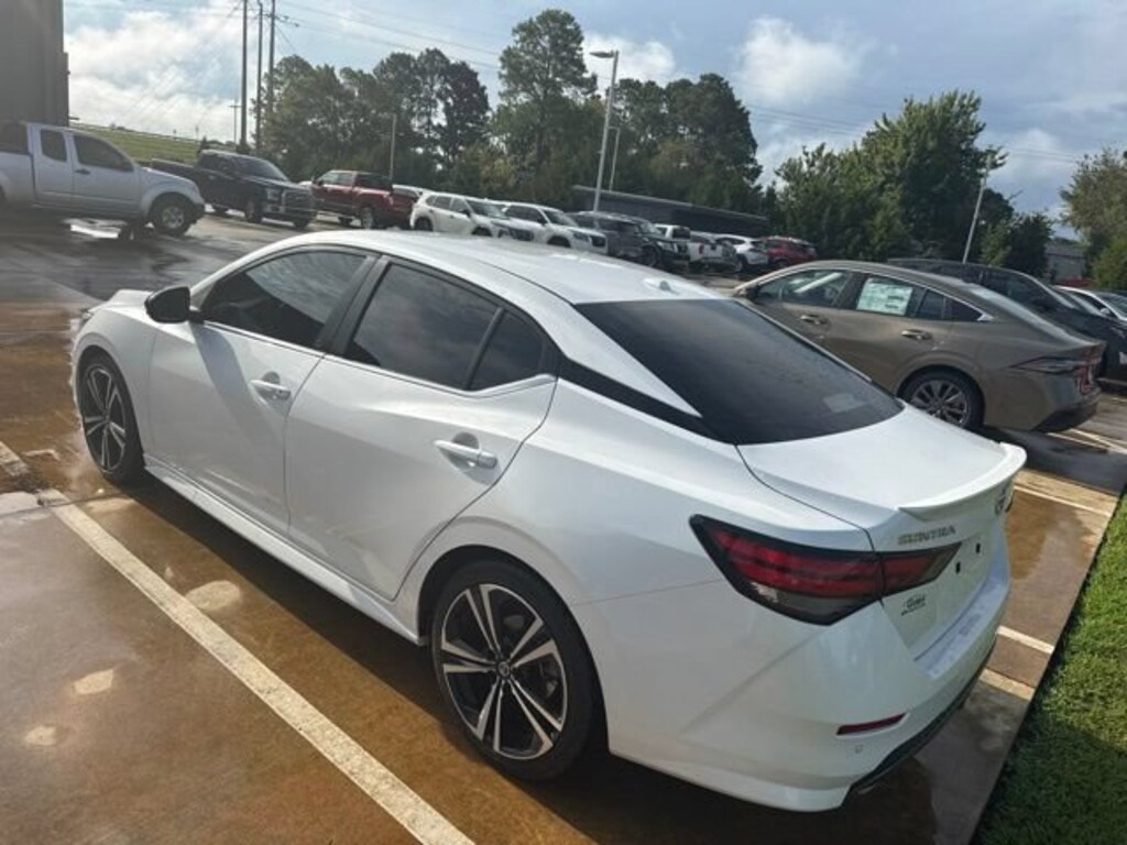 Used 2022 Nissan Sentra SR Sedan