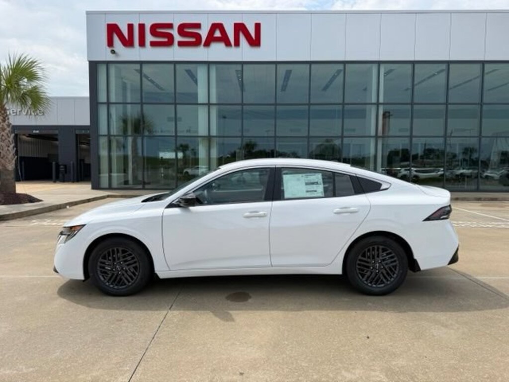 New 2027 Nissan Sentra SV