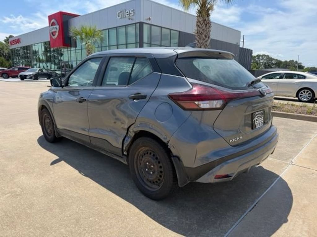 Used 2022 Nissan Kicks S SUV