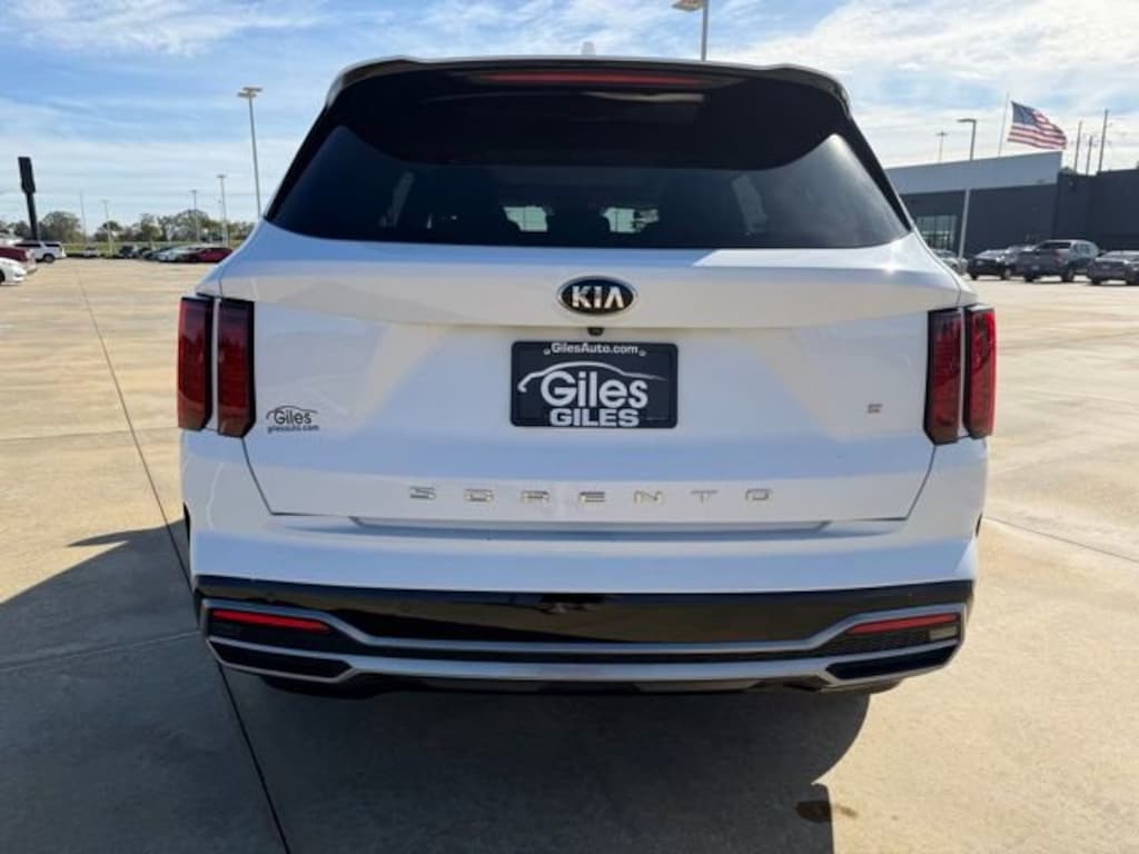 Used 2021 Kia Sorento S SUV