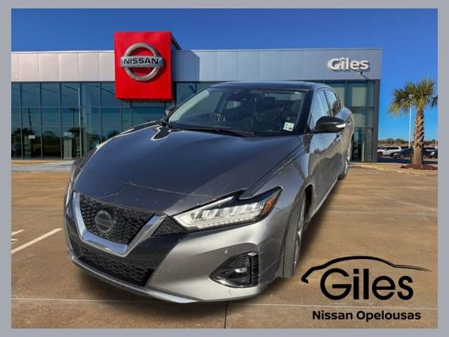2021 Nissan Maxima Platinum's photo