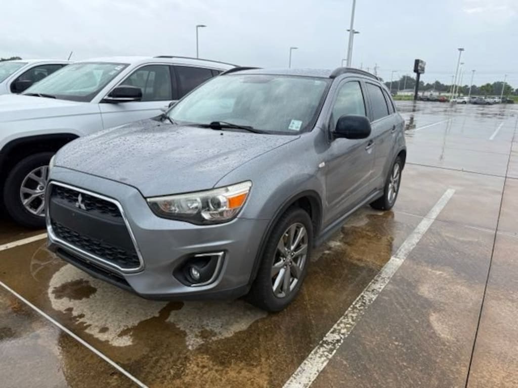 Used 2013 Mitsubishi Outlander Sport LE SUV