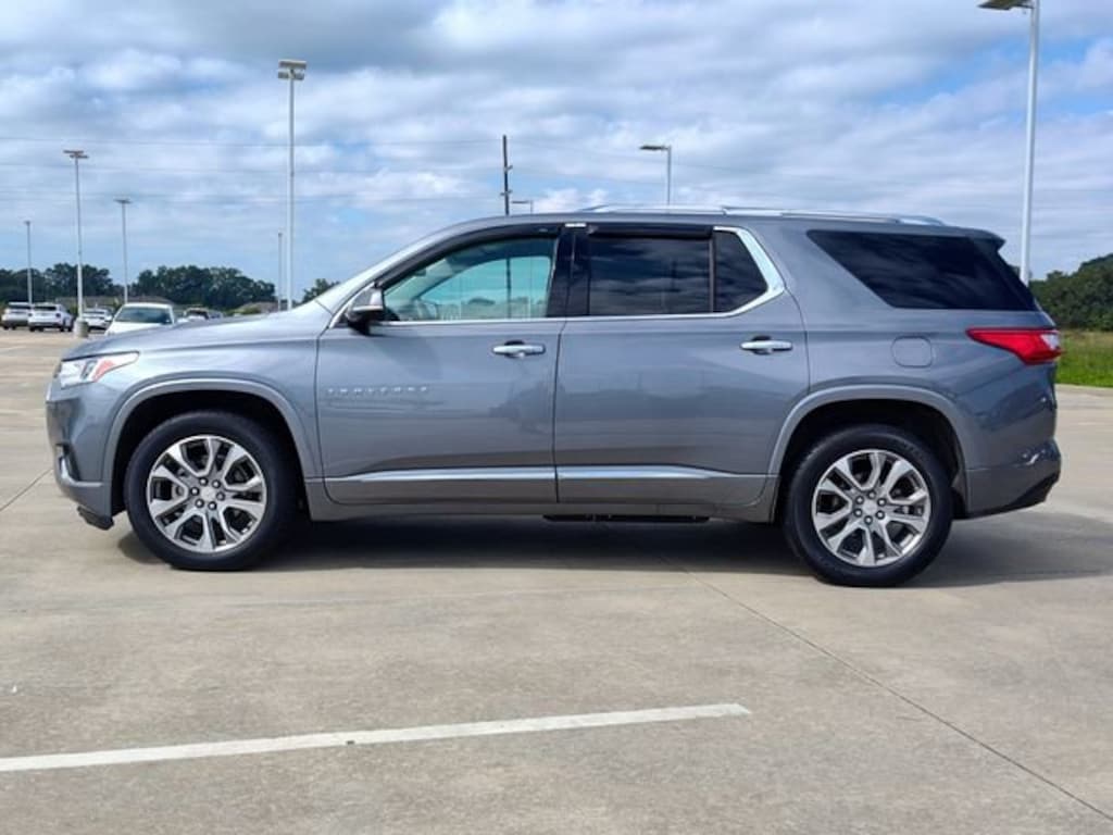 Used 2020 Chevrolet Traverse Premier SUV