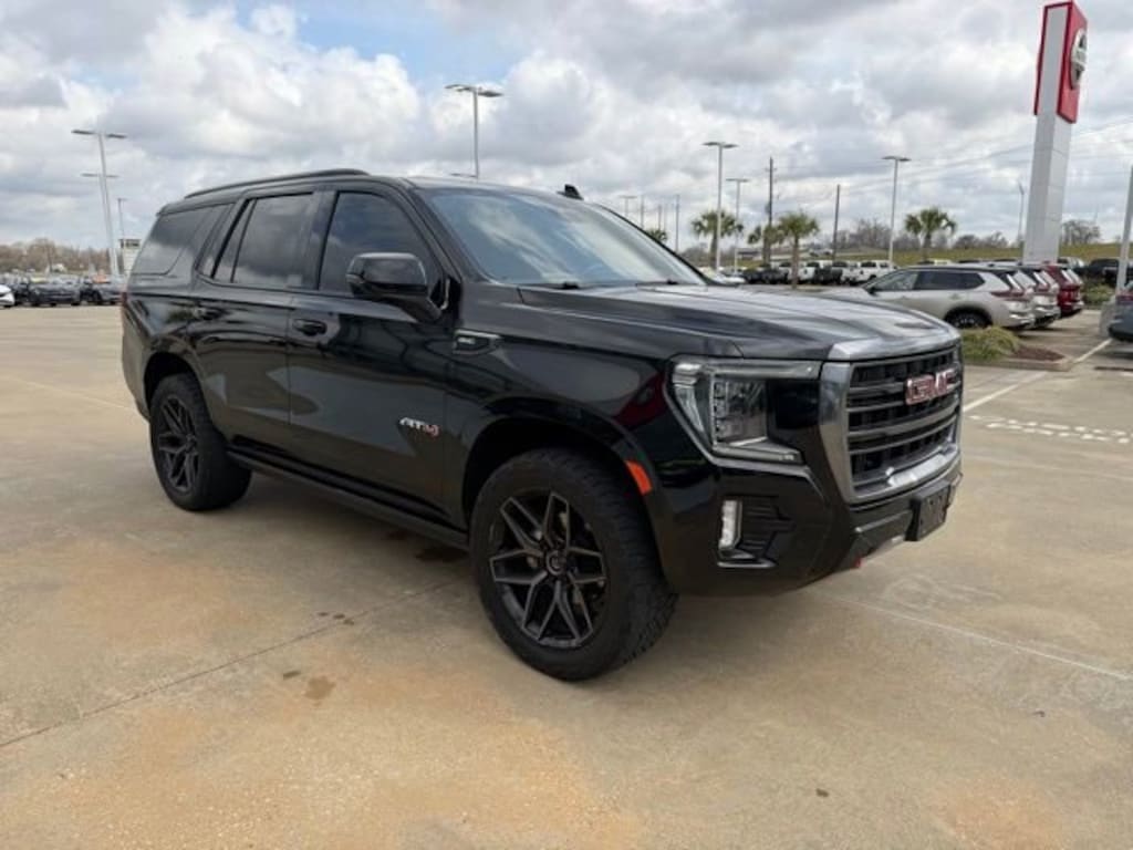 Used 2024 GMC Yukon AT4 SUV