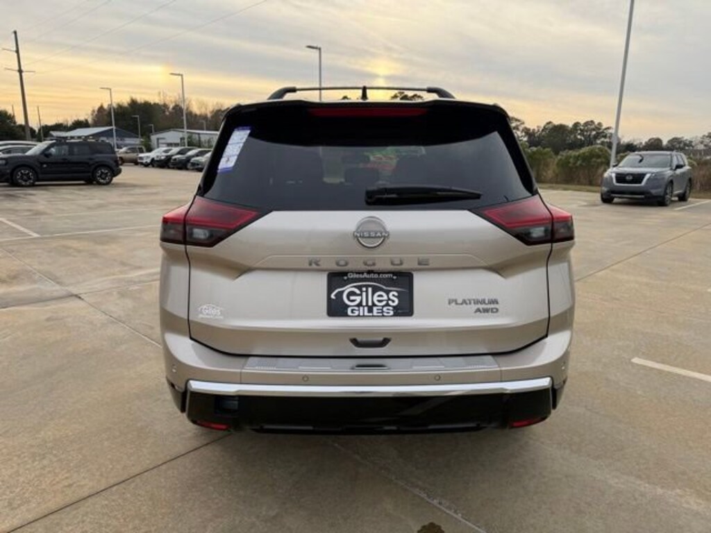 New 2026 Nissan Rogue Platinum SUV