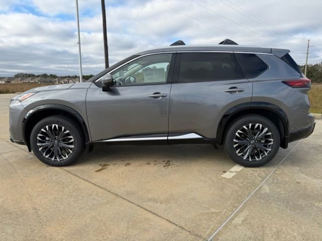 New 2026 Nissan Rogue Platinum SUV