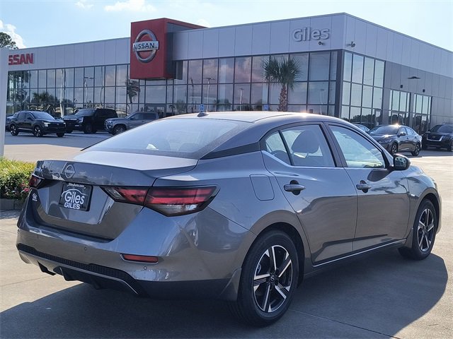 2025 Nissan Sentra SV photo 4