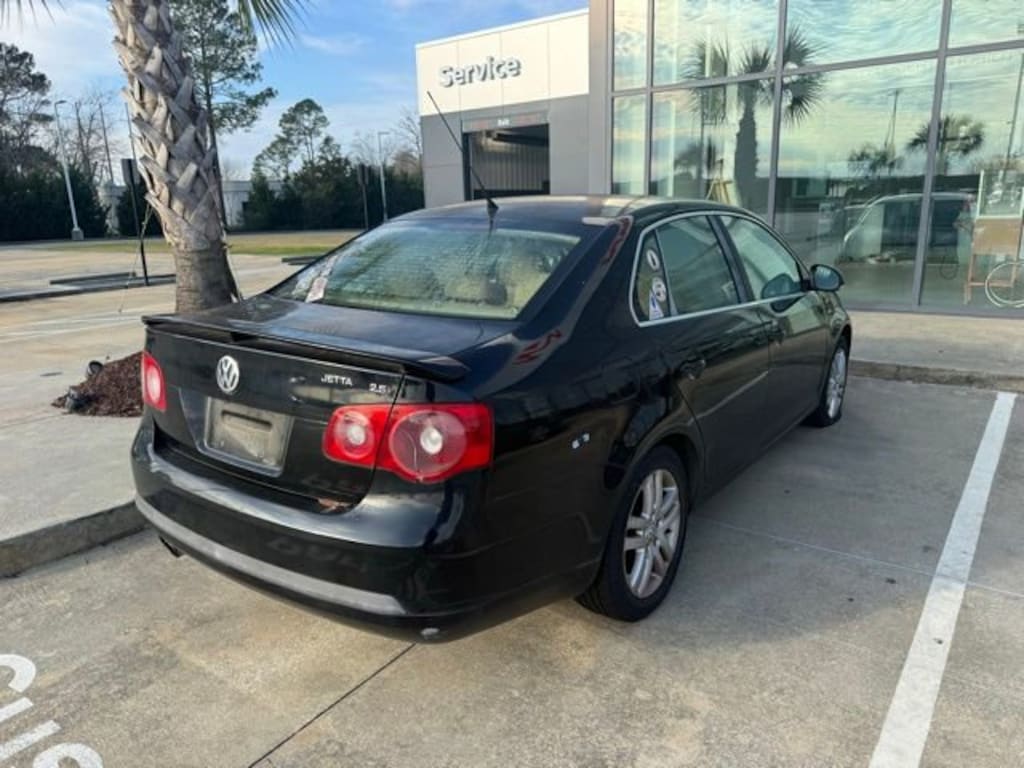 Used 2007 Volkswagen Jetta Wolfsburg Edition Sedan