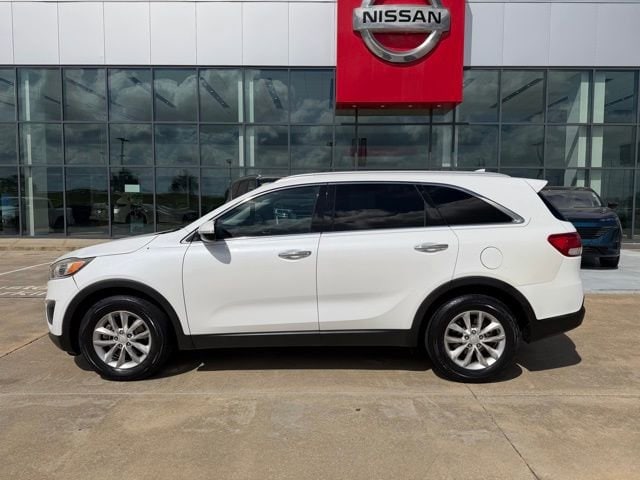 Used 2016 Kia Sorento LX with VIN 5XYPG4A31GG057578 for sale in Opelousas, LA