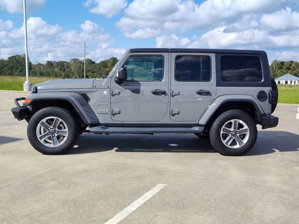 Used 2021 Jeep Wrangler Unlimited Sahara SUV
