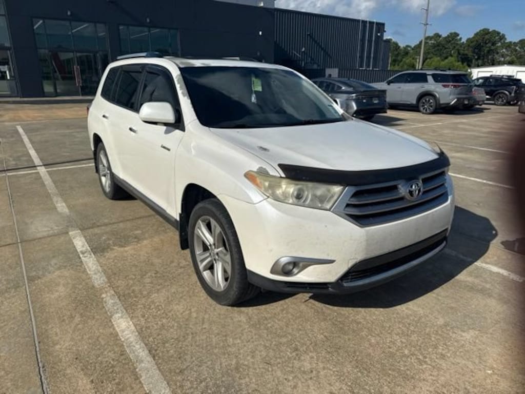 Used 2012 Toyota Highlander Limited V6 SUV