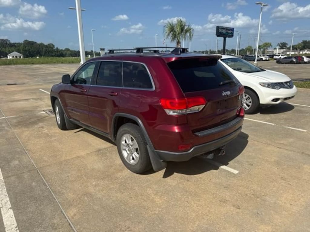 Used 2017 Jeep Grand Cherokee Laredo RWD SUV