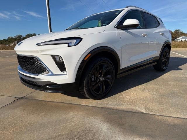 2024 Buick Encore GX Sport Touring's photo