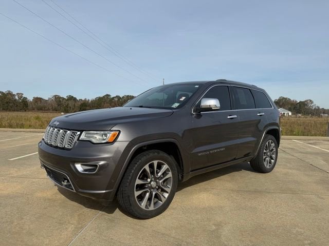 2018 Jeep Grand Cherokee Overland's photo