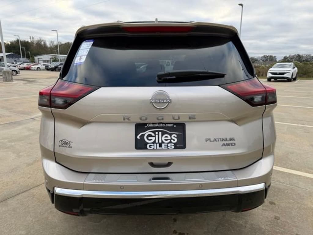 New 2026 Nissan Rogue Platinum SUV