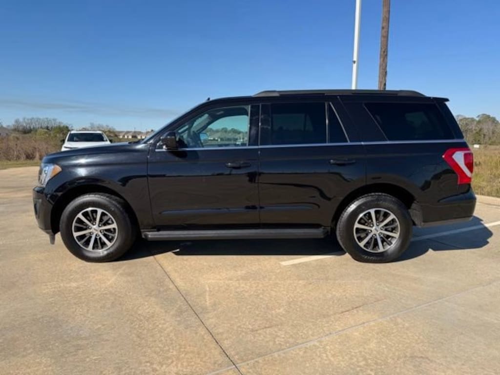 Used 2021 Ford Expedition XLT SUV