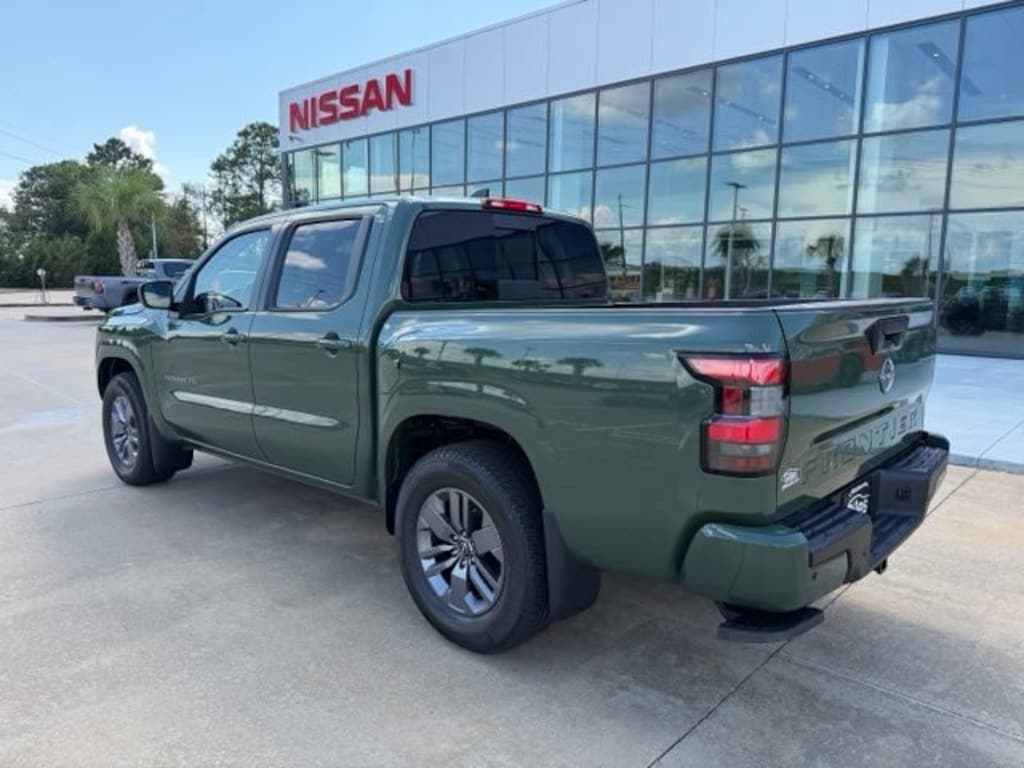 New 2027 Nissan Frontier SV Truck Crew Cab