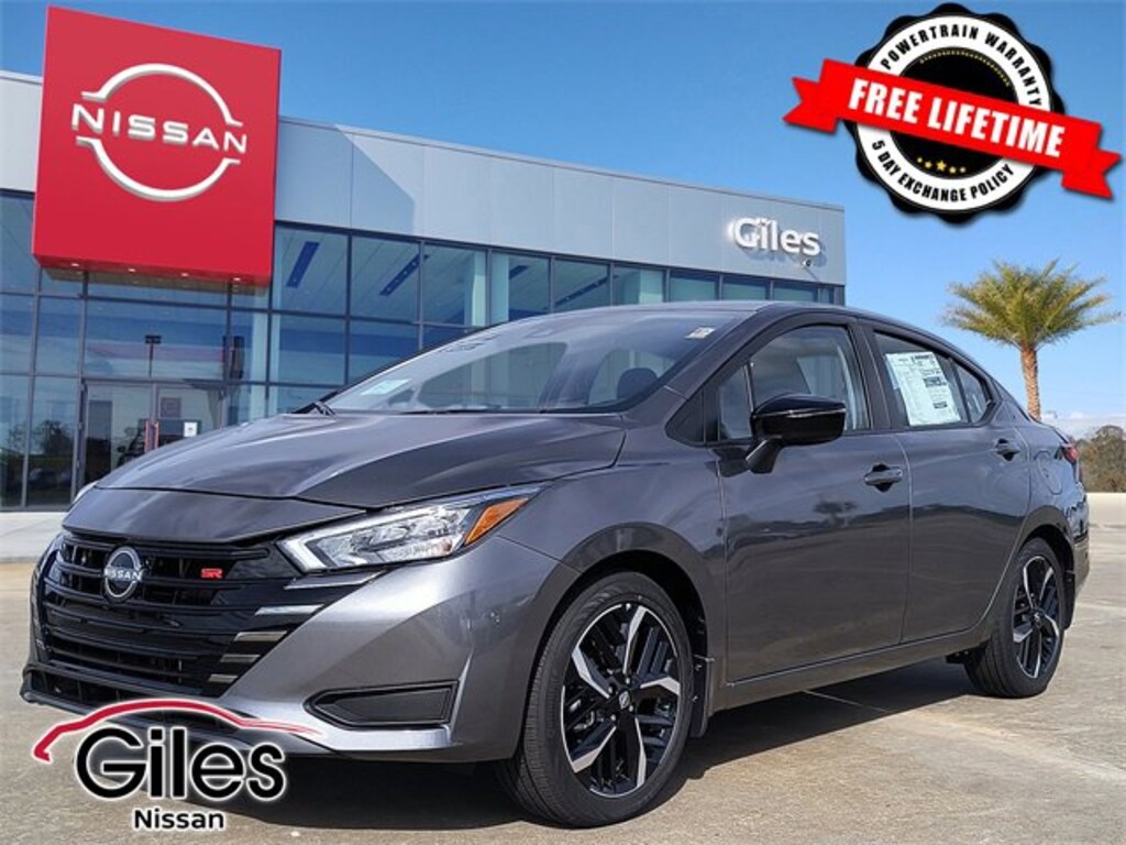 New 2025 Nissan Versa 1.6 SR Sedan