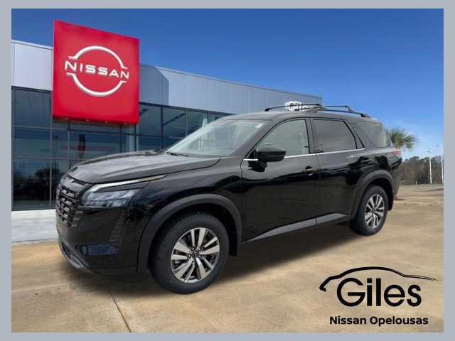 2026 Nissan Pathfinder SL SUV