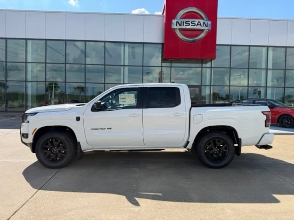 New 2027 Nissan Frontier SV Truck Crew Cab