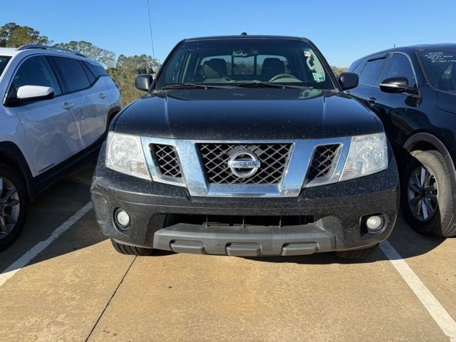 2015 Nissan Frontier SV's photo