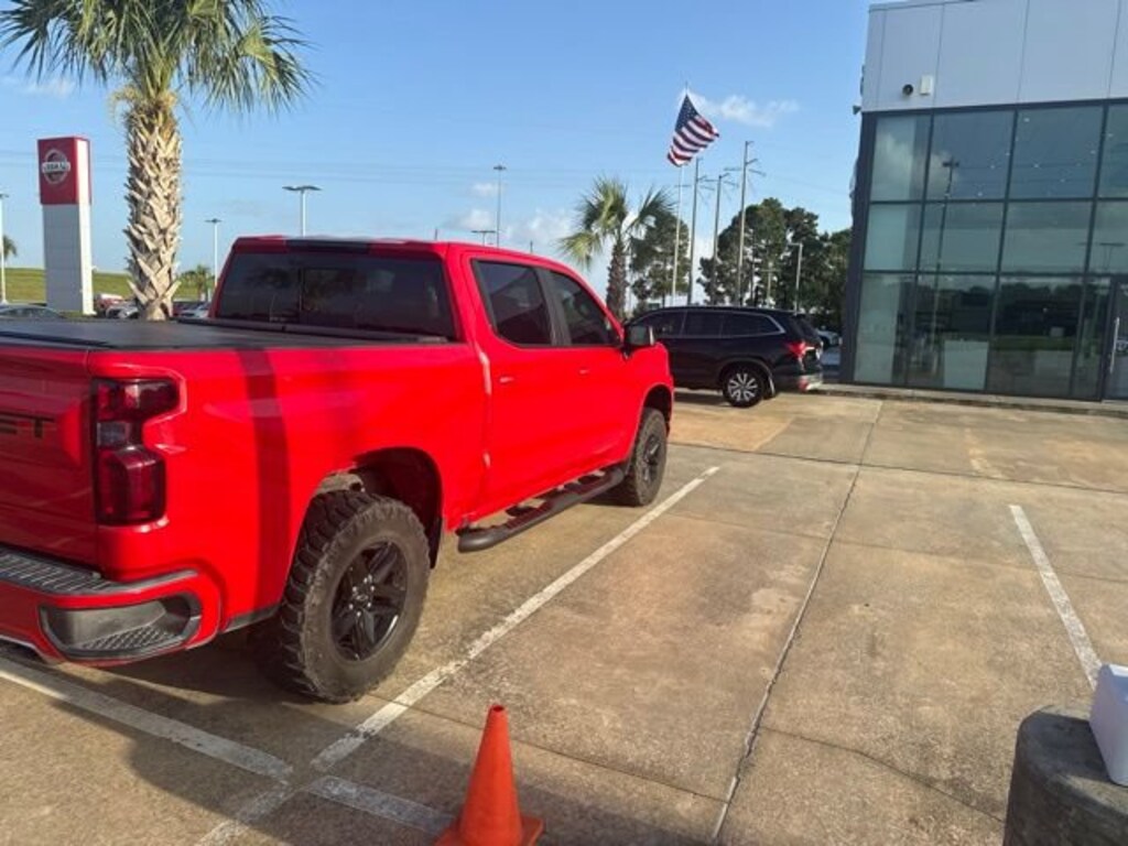 Used 2019 Chevrolet Silverado 1500 LT Trail Boss Truck Crew Cab