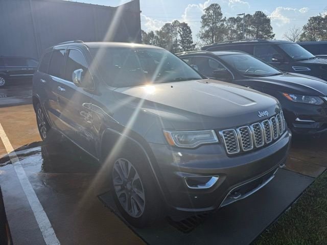 2018 Jeep Grand Cherokee Overland's photo