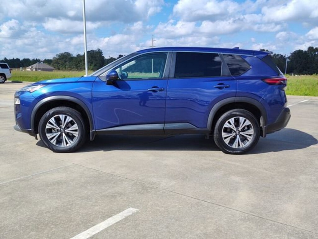 Used 2022 Nissan Rogue SV SUV