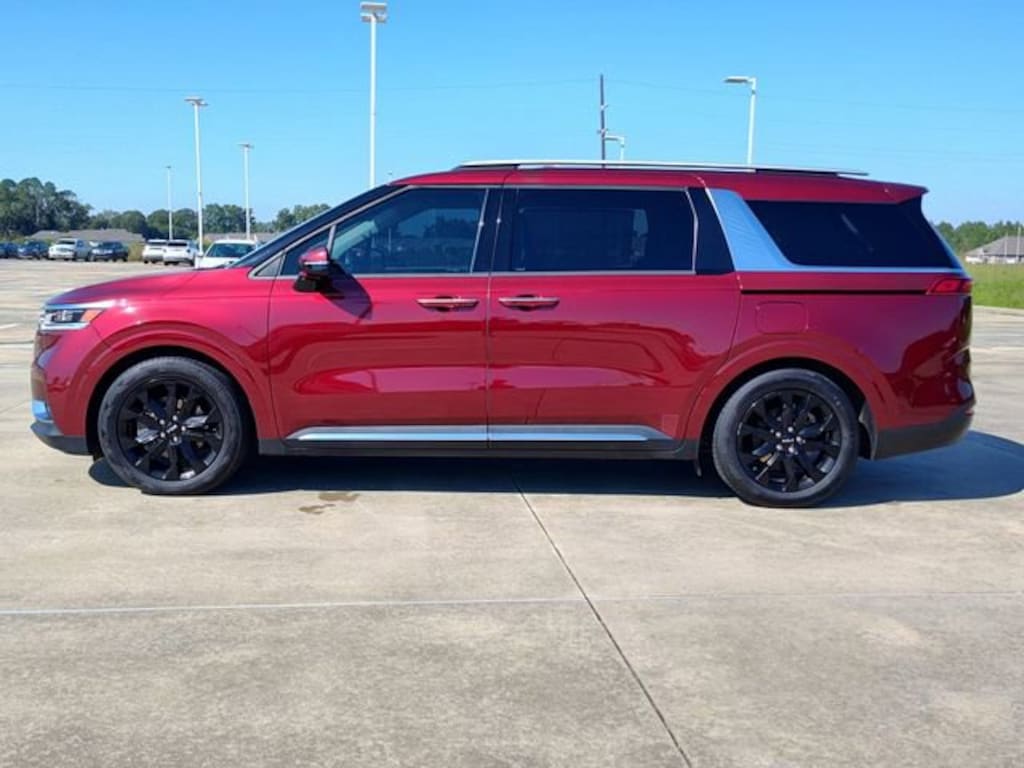 Used 2022 Kia Carnival SX Prestige MPV