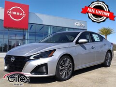 2025 Nissan Altima SL Sedan