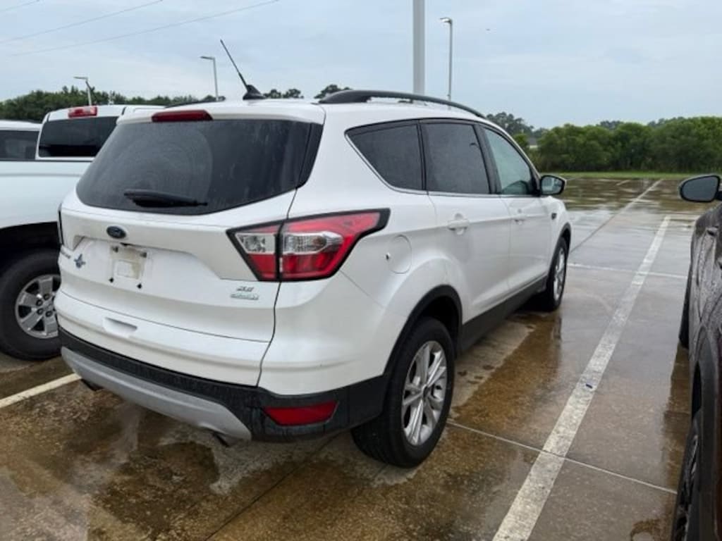 Used 2018 Ford Escape SE SUV