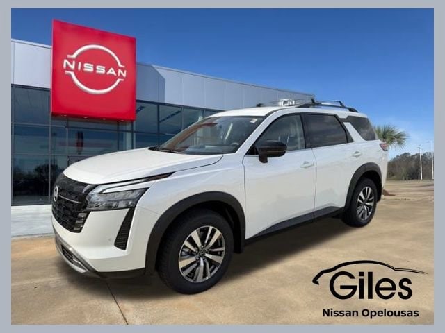 2026 Nissan Pathfinder SL 2WD's photo
