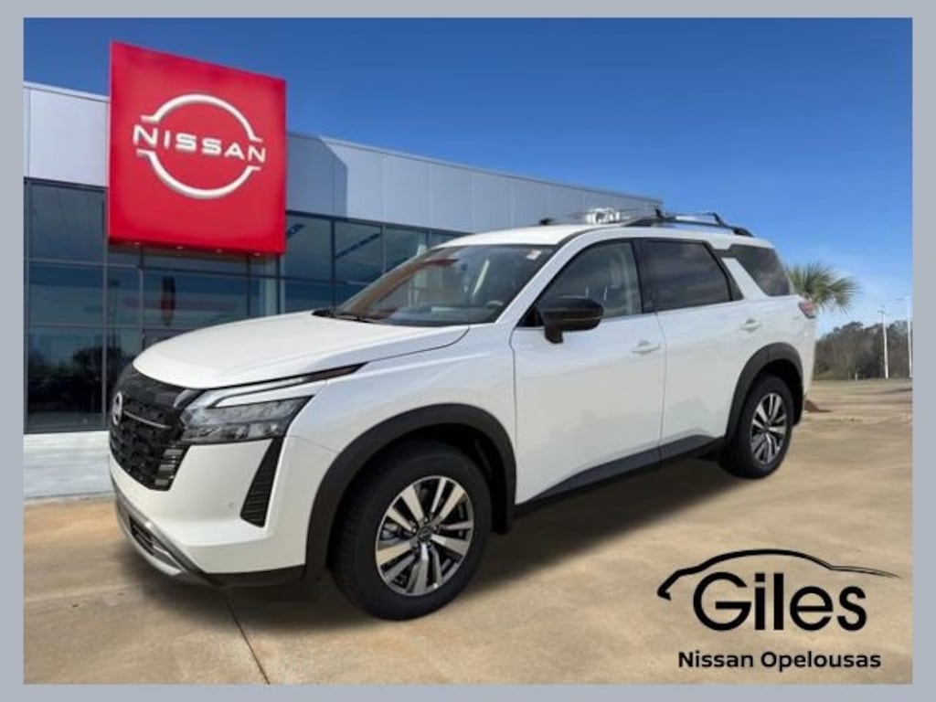 New 2026 Nissan Pathfinder SL SUV