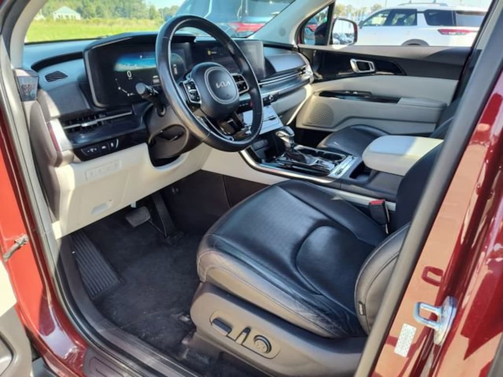 Used 2022 Kia Carnival SX Prestige MPV