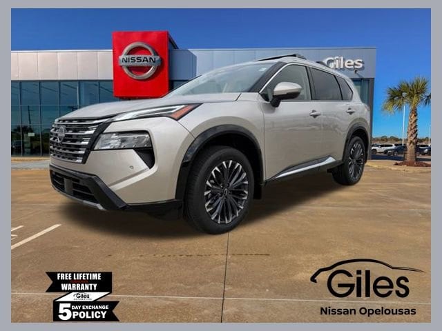 2026 Nissan Rogue Platinum's photo