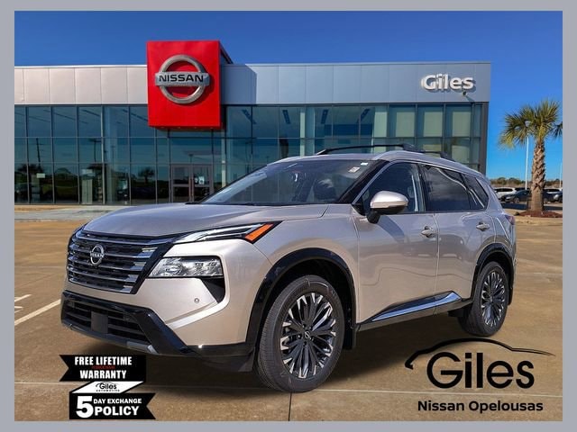 2026 Nissan Rogue Platinum's photo