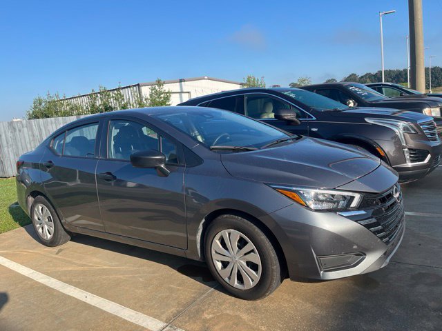 Used 2025 Nissan Versa 1.6 S Sedan