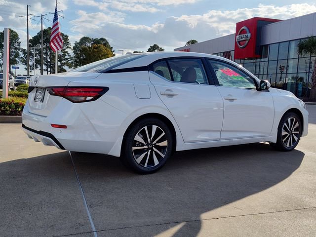 2025 Nissan Sentra SV photo 4